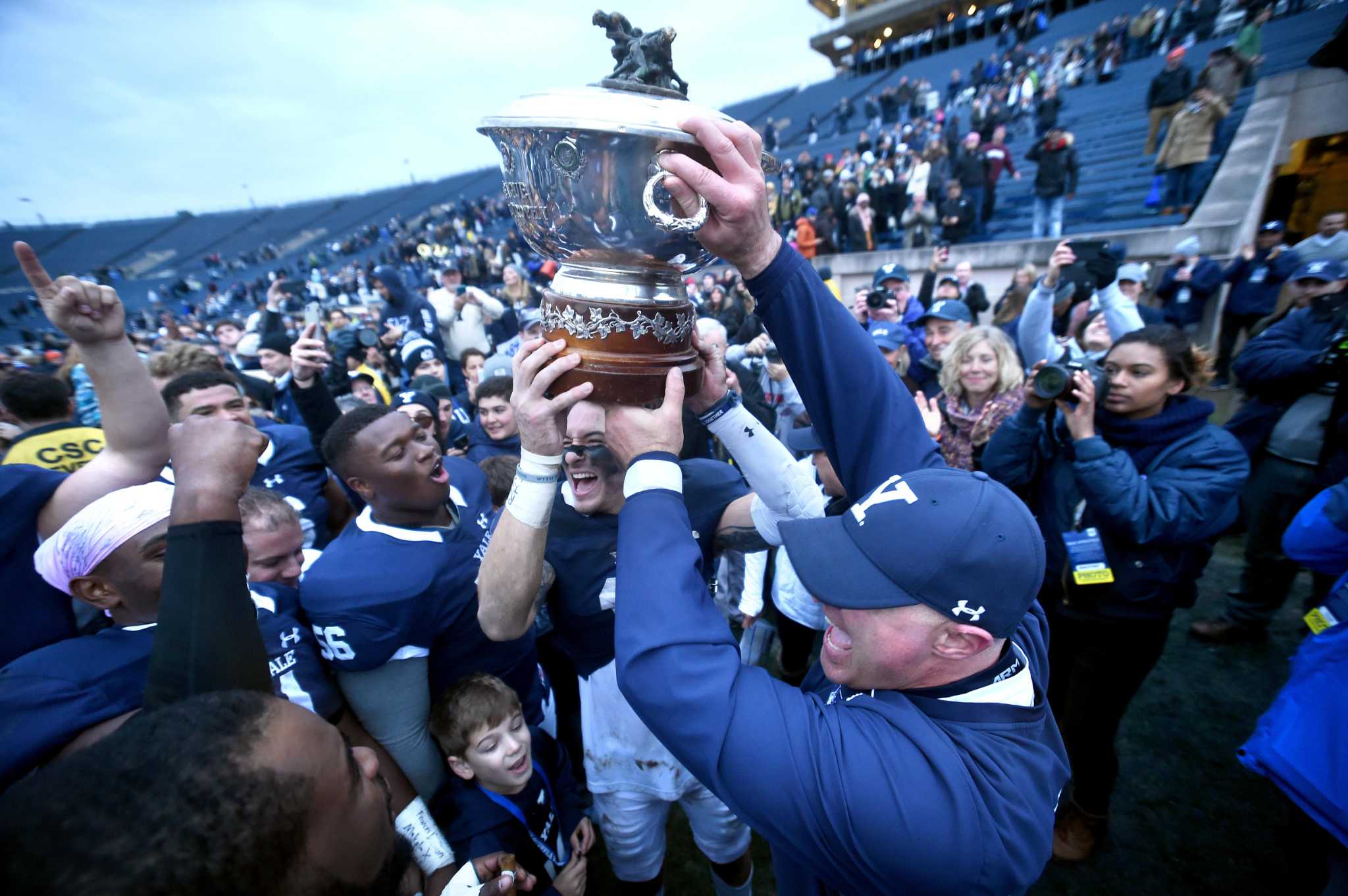 Yale crushes Harvard, wins first outright Ivy title since 1980