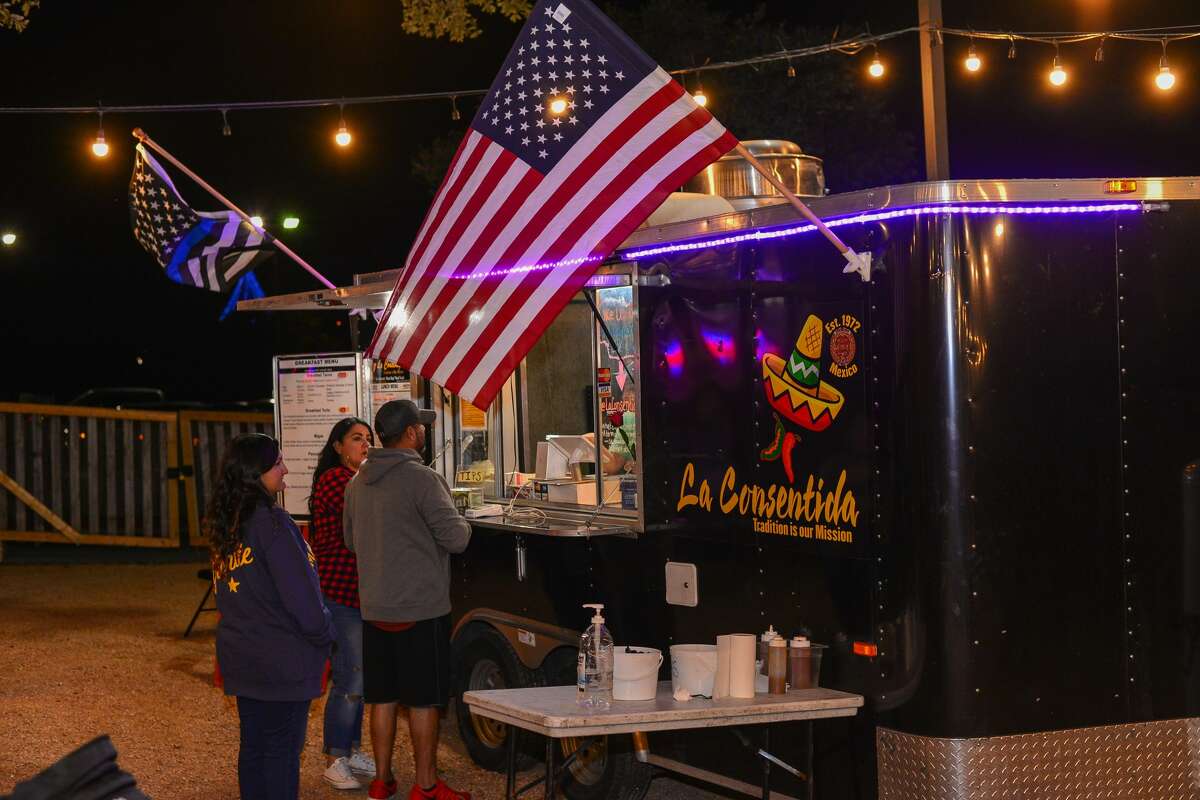 San Antonio's newest food truck park opens to a hungry crowd