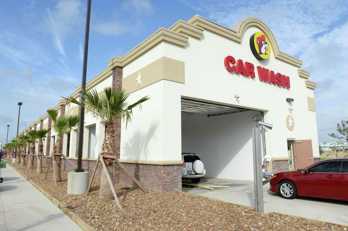 Guinness says Bucee’s car wash in Katy is world’s longest