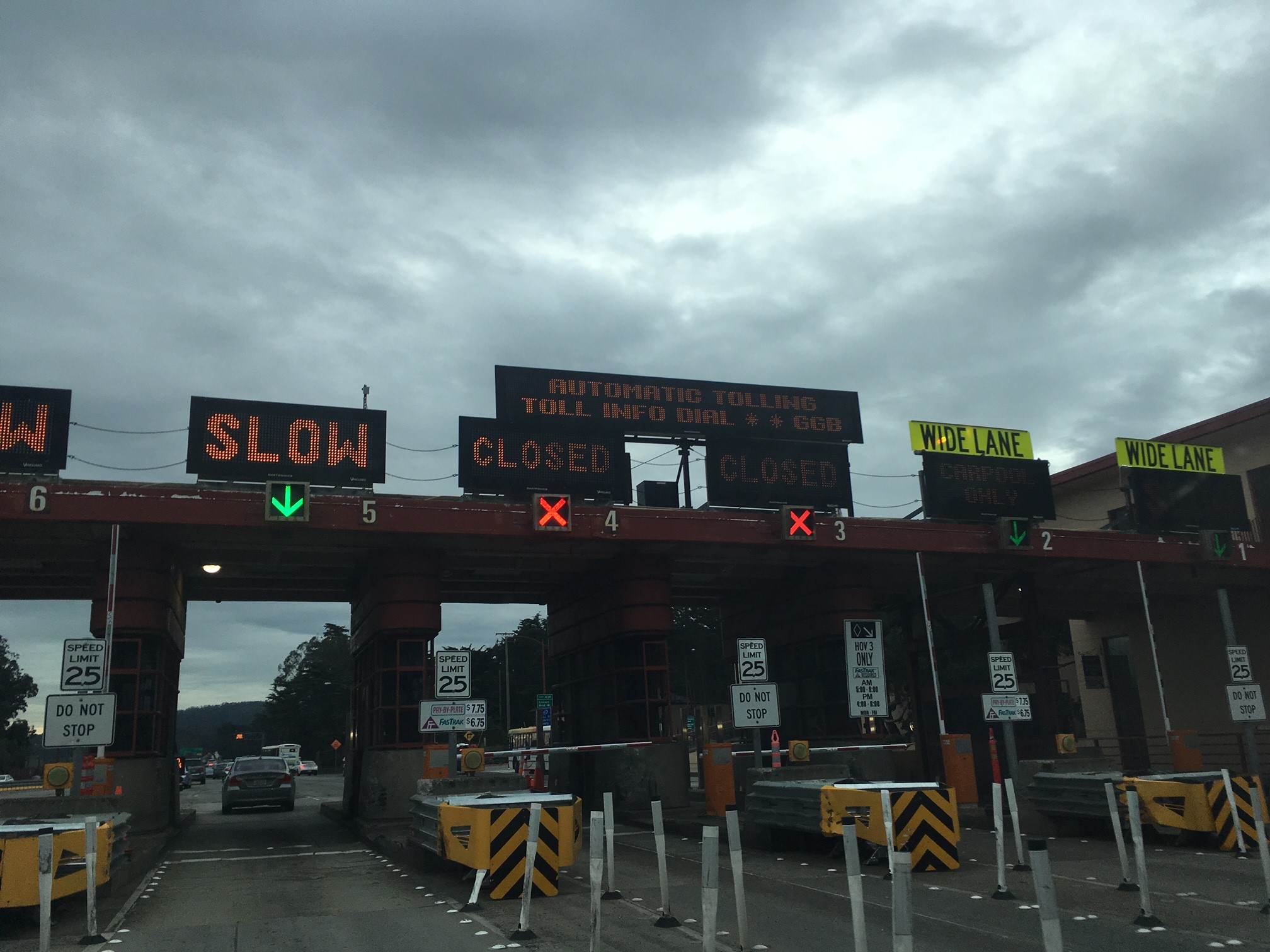 3 Golden Gate Bridge Toll Plaza Lanes Are Routinely Shut
