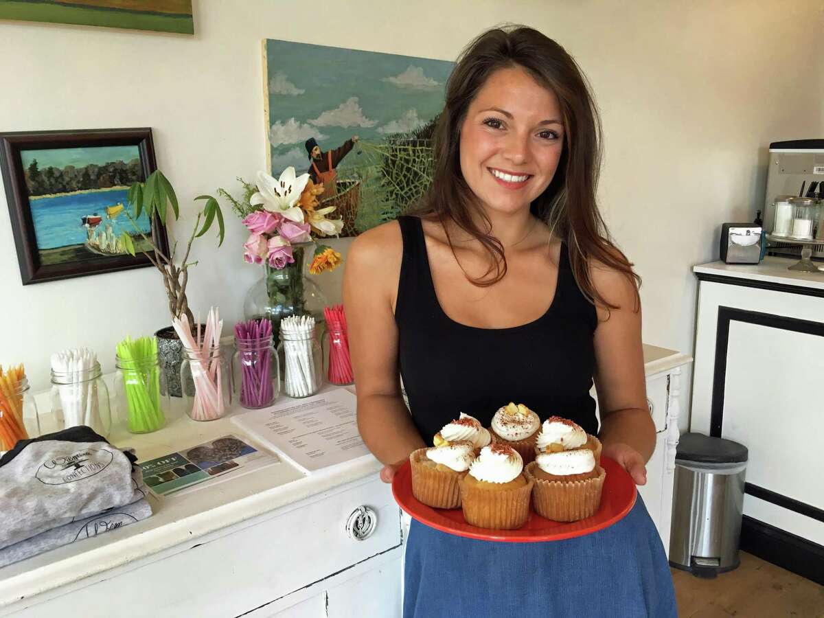 Seymour bakery owner honored by Women's Business Development Council