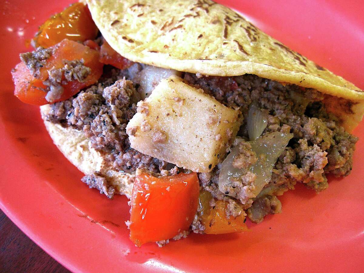 365 Days of Tacos La Bandera Molino