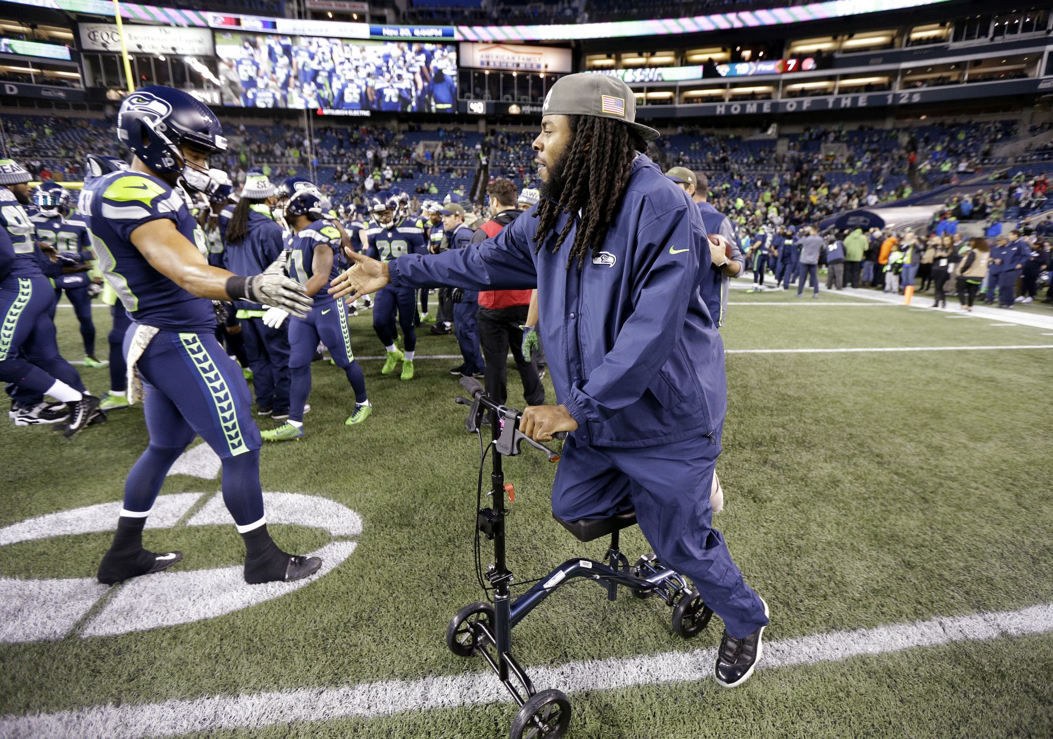 Seattle Seahawks salary cap outlook: Richard Sherman, Earl Thomas are  bargains in the secondary