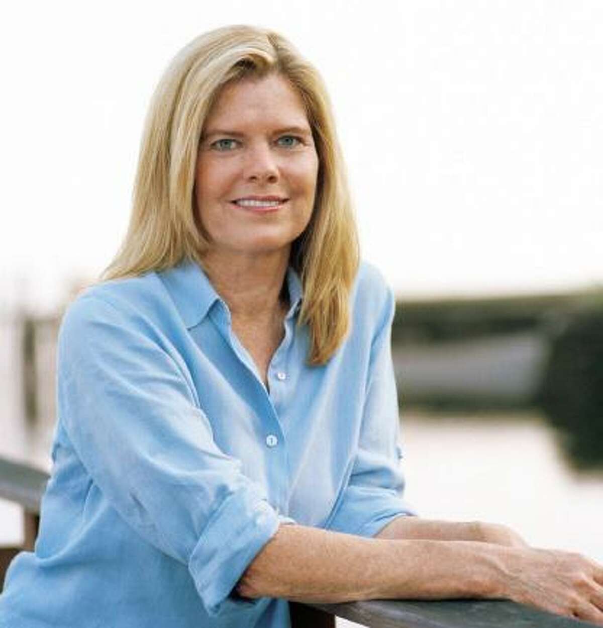 Author Mary Simses, who grew up in Darien, based the setting of her second novel, "The Rules of Love and Grammar" on her hometown.