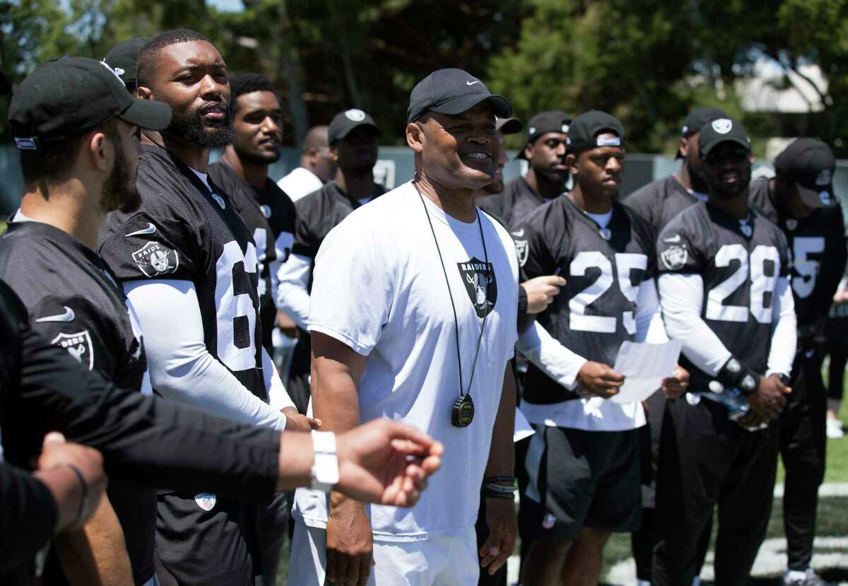 Raiders defensive coordinator Ken Norton Jr. brings high energy