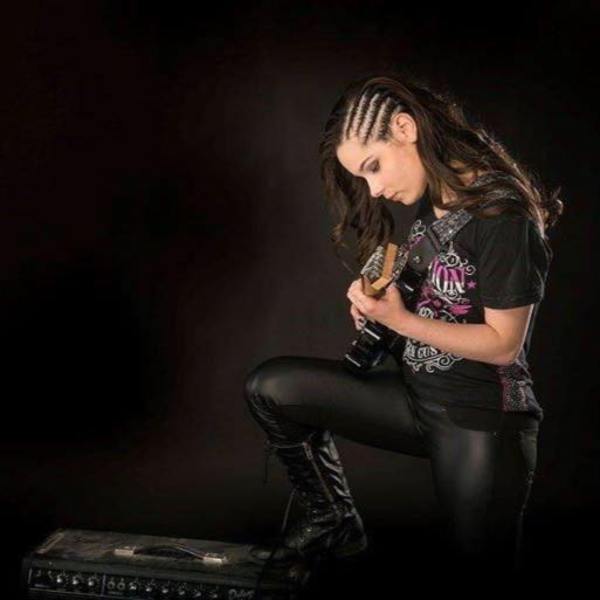 Review Enthusiasm greets Moriah Formica