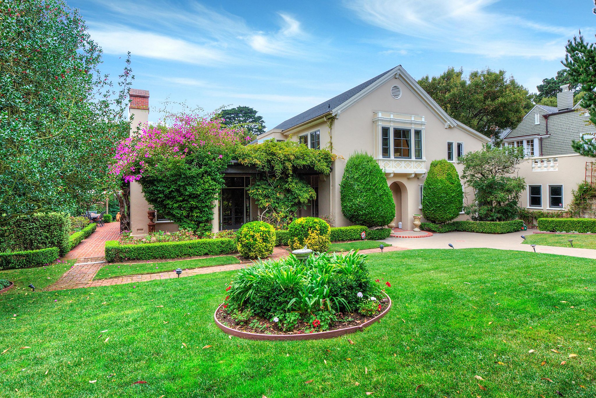 Henry Gutterson’s personally designed residence available in St