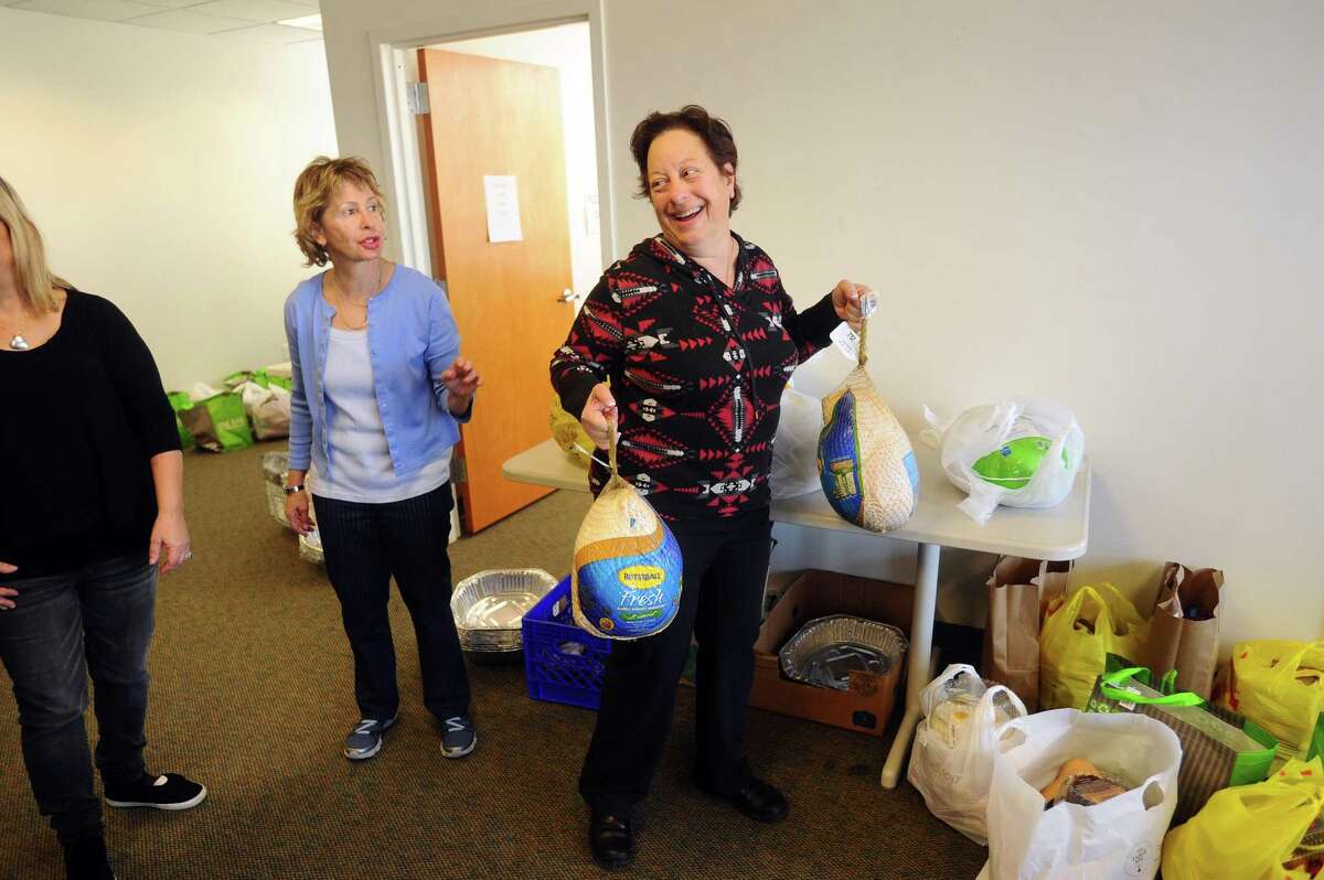 Mercy High Christmas drive helps teens at Albert J. Solnit Children’s