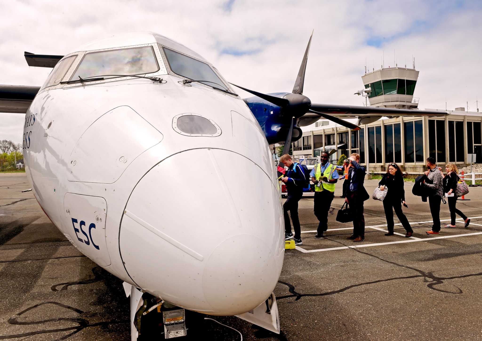 Tweed New Haven Regional Airport gets ready for the arrival of American