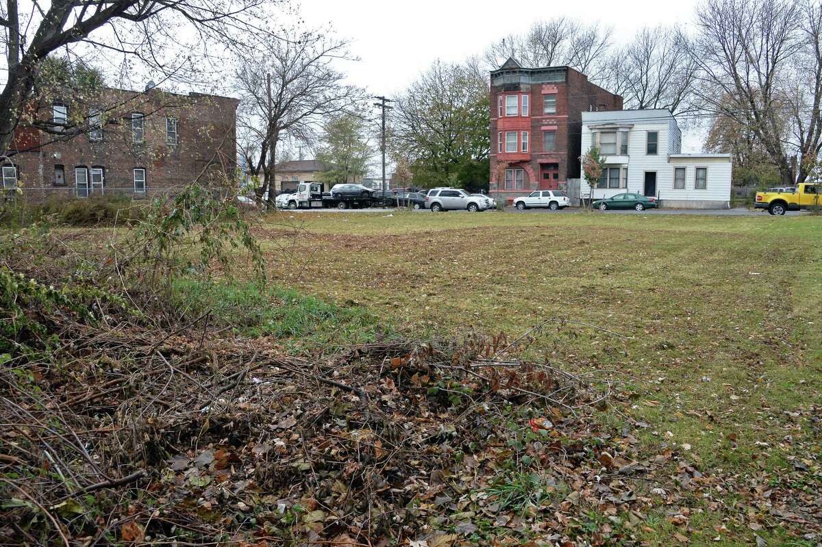 Vacant lots offered by the Troy Land Bank at 810, 812, and 814 River Street on Thursday, Nov. 16, 2017, in Troy, N.Y. (John Carl D'Annibale / Times Union)