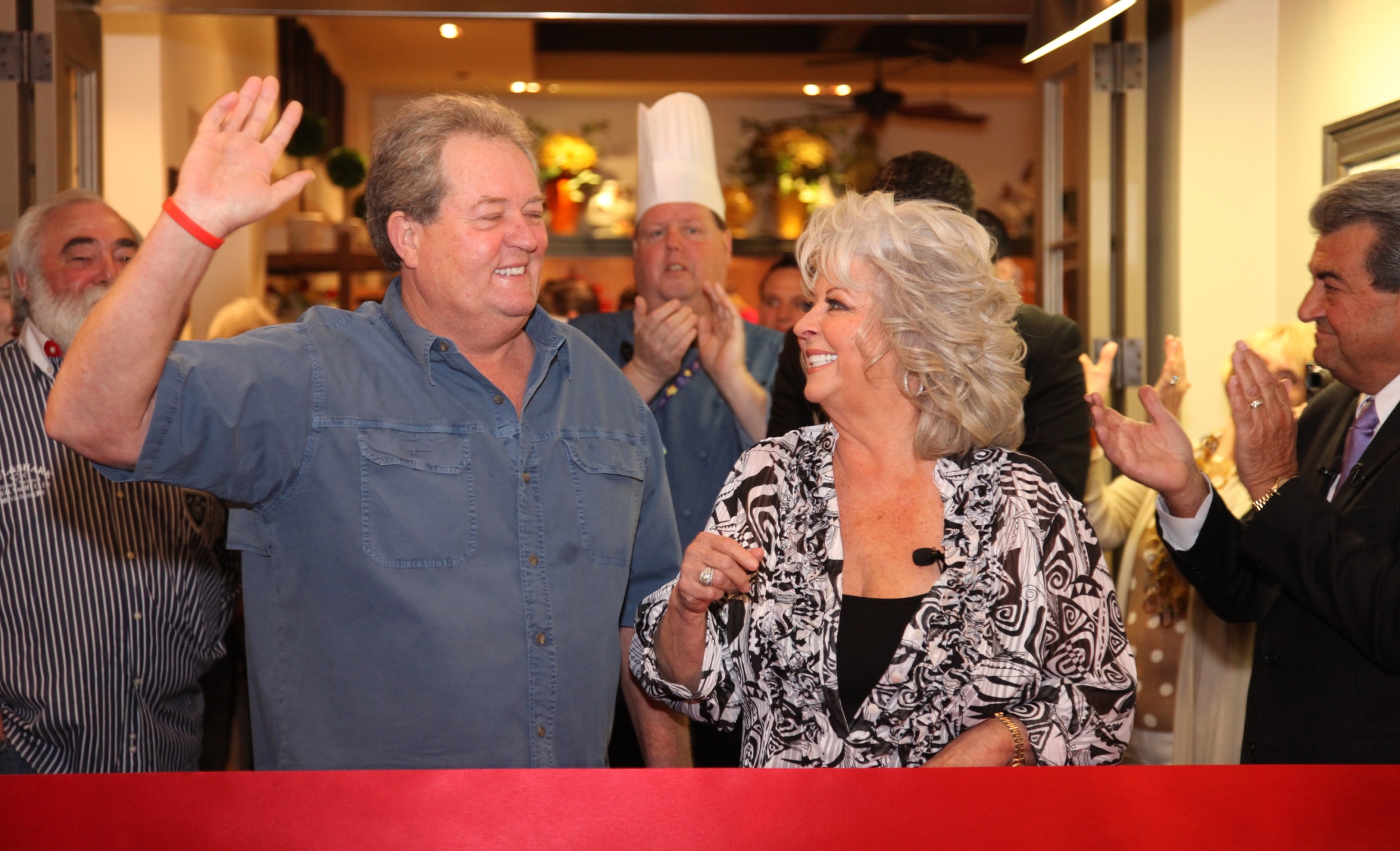 Paula Deen's Family Kitchen is coming to Texas, with D-FW location opening  first