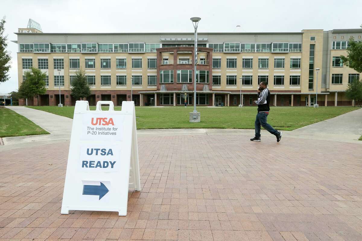 A sign on the UTSA Downtown Campus in 2017. The university will reopen this fall under guidelines still being worked out, but will continue to hold classes online during the summer. Both its downtown and Main Campus have been closed since Spring Break. MARVIN PFEIFFER/mpfeiffer@express-news.net