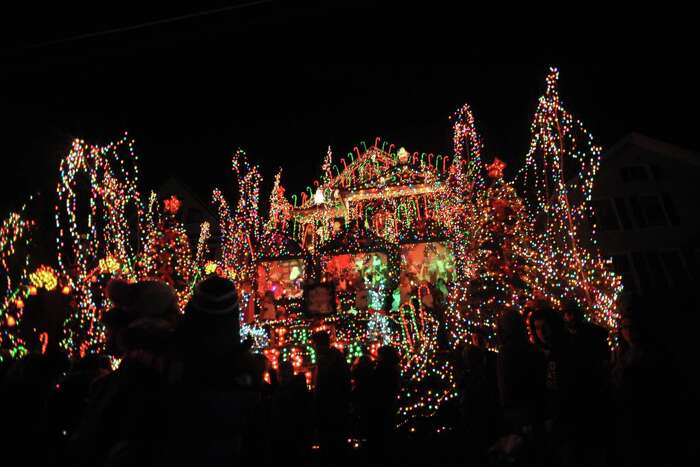 Christmas House Torrington Ct 2022 Torrington's 'Christmas House' In Foreclosure