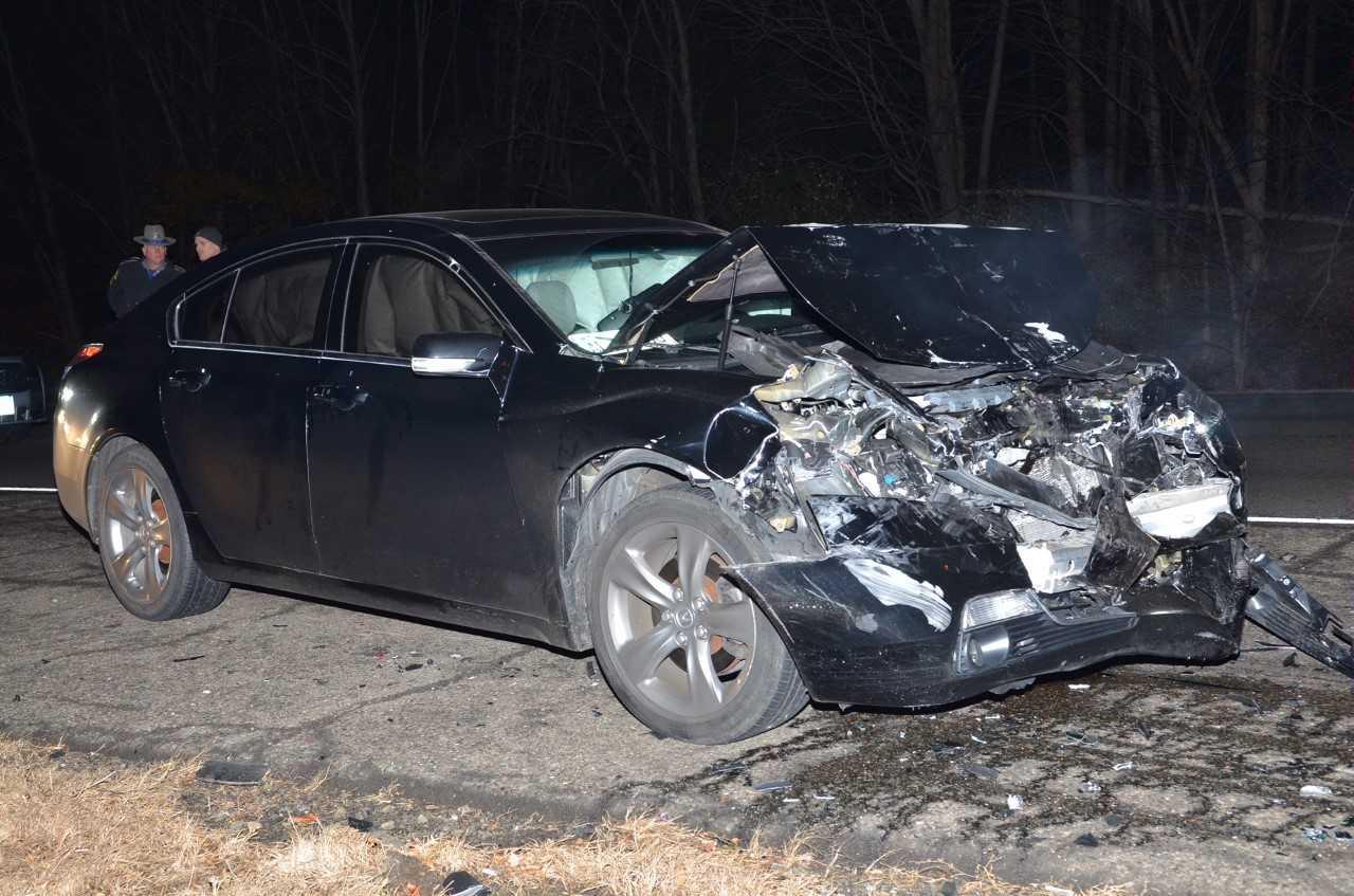 1 killed in Cromwell crash; 2nd incident at that site damages cruiser