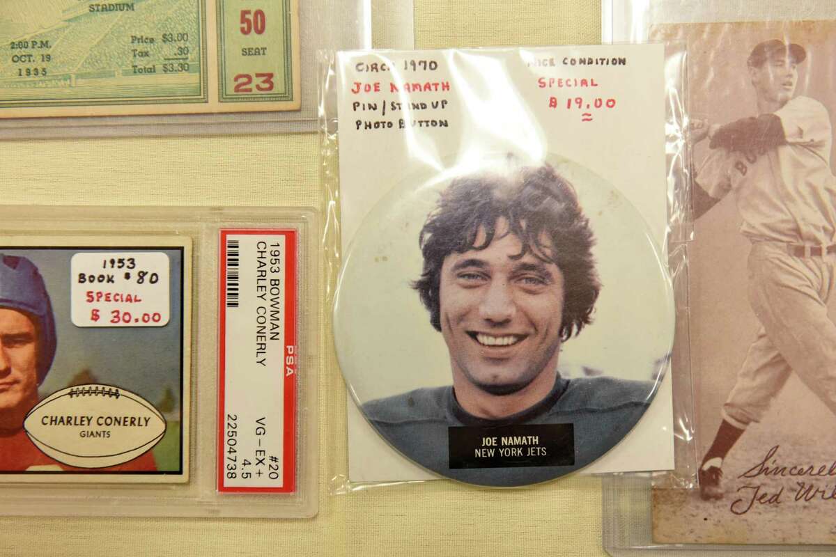 Photos Albany Sports Card Show