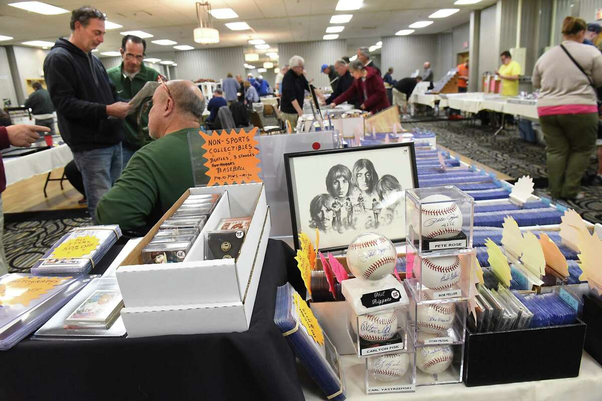 Photos Albany Sports Card Show