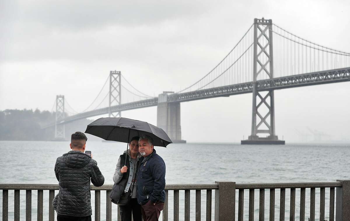 The National Weather Service is forecasting a chance of rain for the Bay Area on New Year's Eve. (File photo: Nov. 26, 2017)