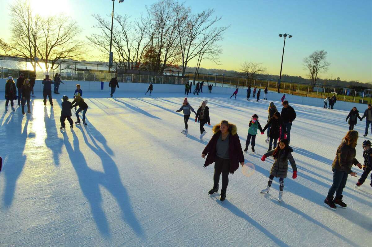 In Pictures Ice Skating Rink Opens At Longshore