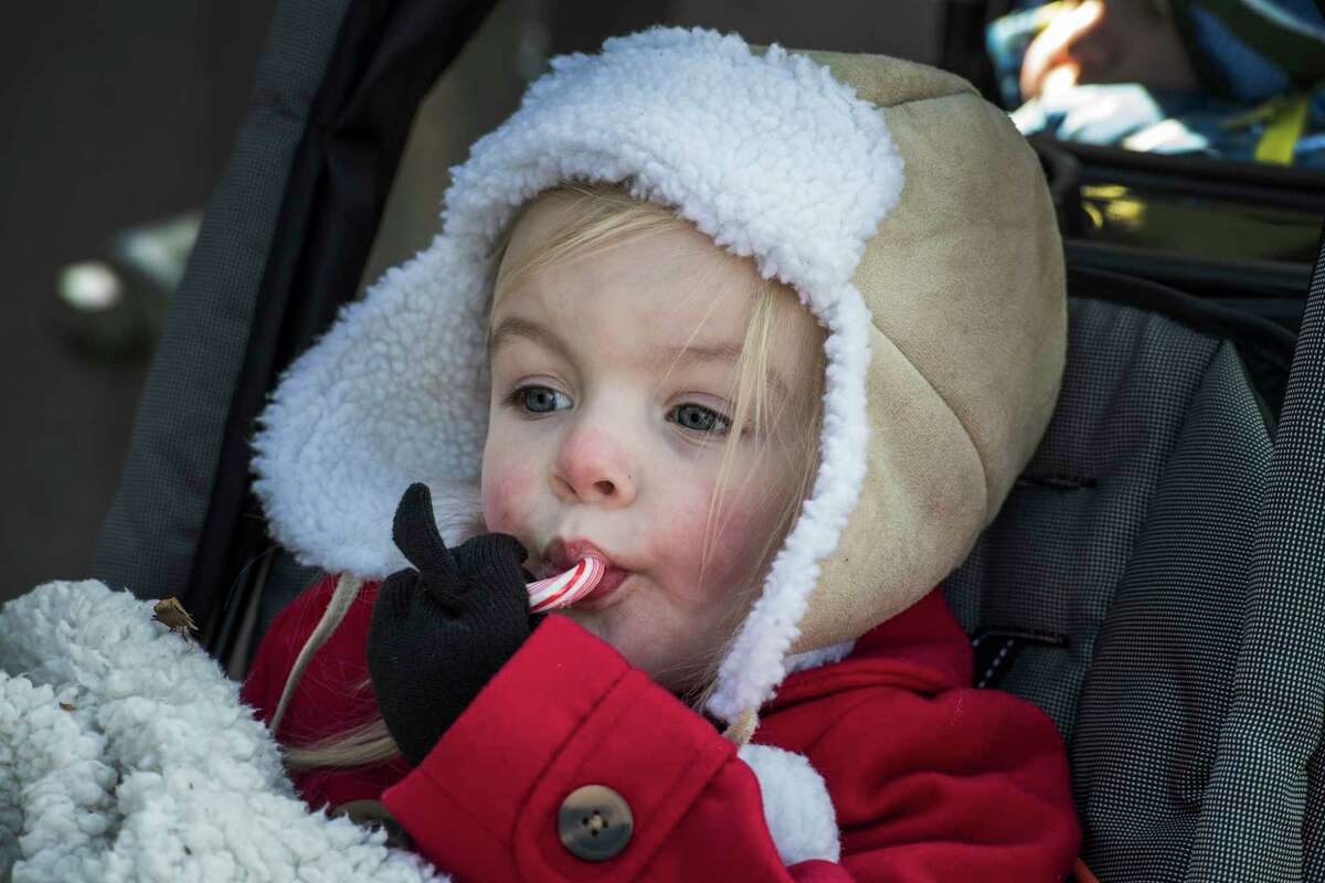 Report Most popular holiday candy in each state