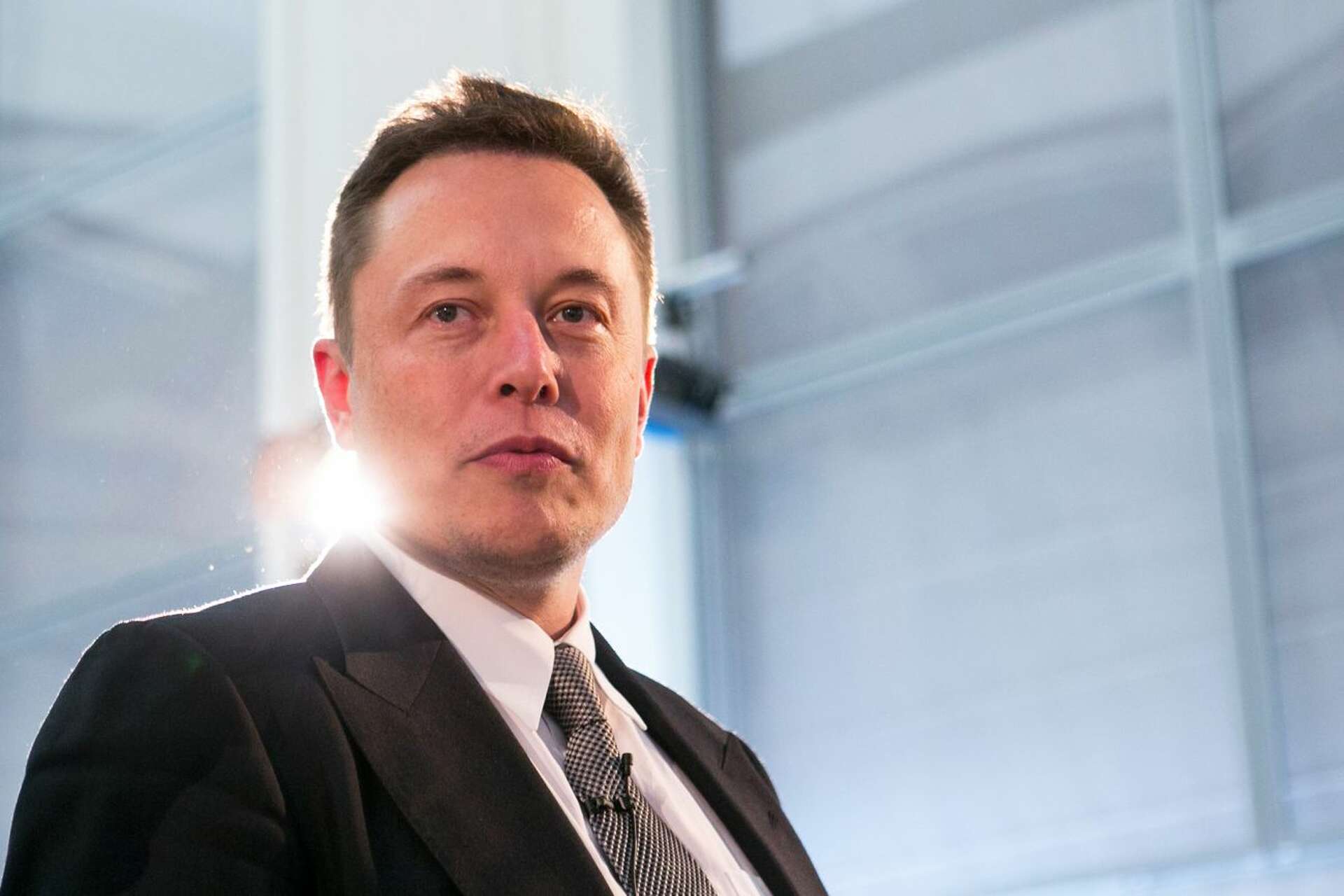 Elon Musk May Be the Creator of Bitcoin, a Former SpaceX Intern Theorizes