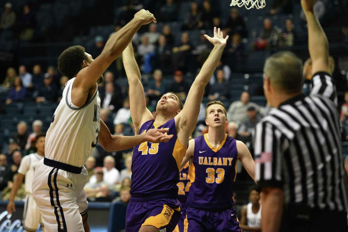 UAlbany men's basketball play against Monmouth University in West Long Branch, N.J., on Monday, November 27, 2017. (Karlee Sell / Monmouth University)