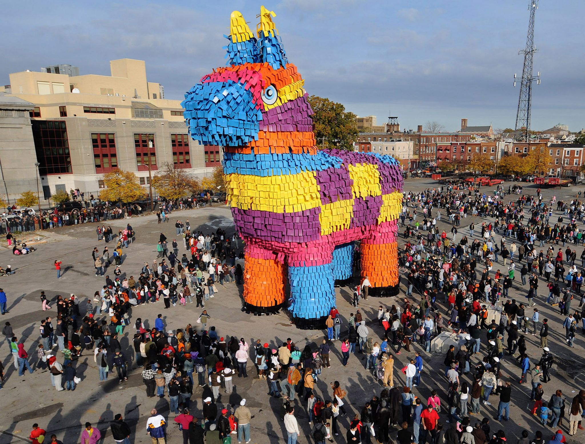 World's Largest Trojan Donkey Pinata: Philadelphia, PA, sets world record