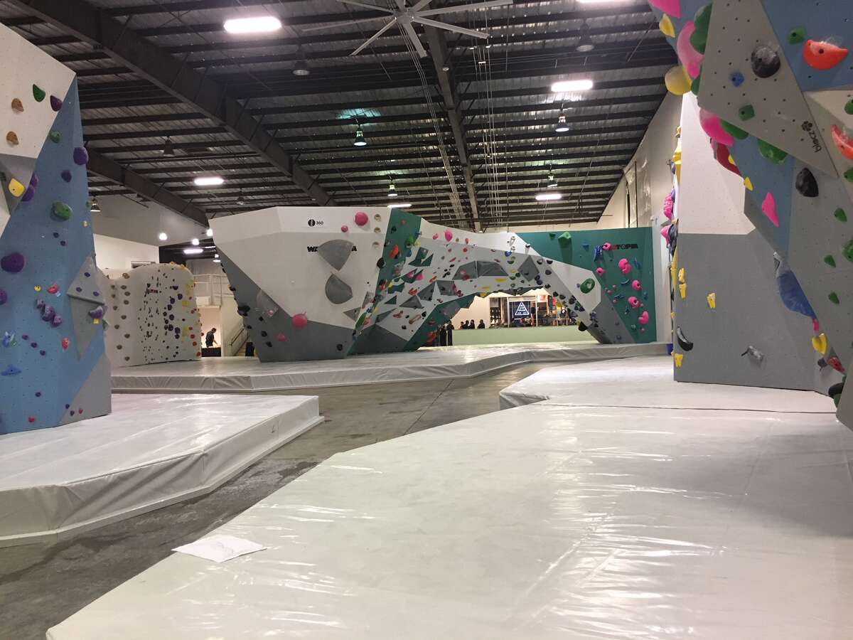 Momentum Indoor Climbing opens latest facility in the Heights.