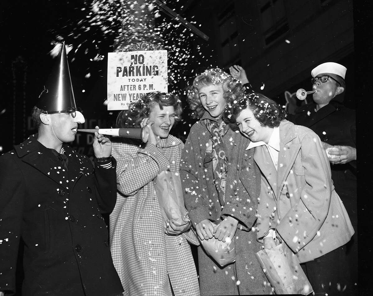 New Year’s in 1950s San Francisco Photos of a city partying hard