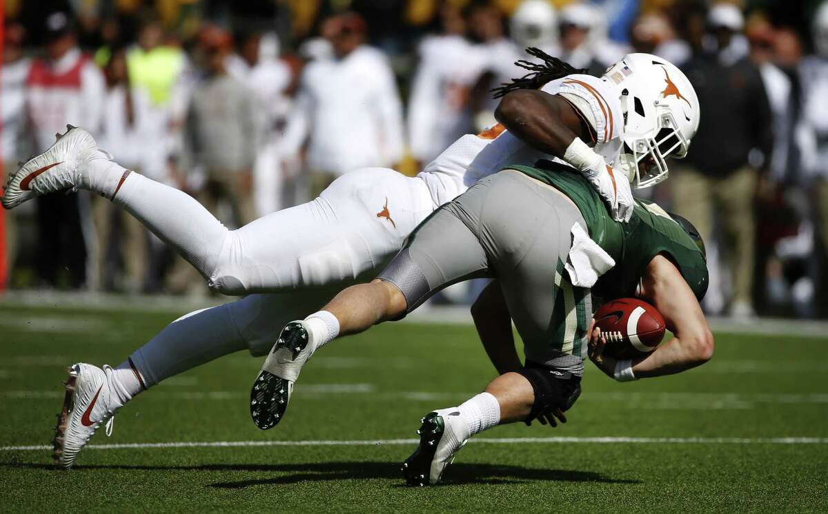 Malik Jefferson named to Pro Football Focus All-American Watch team