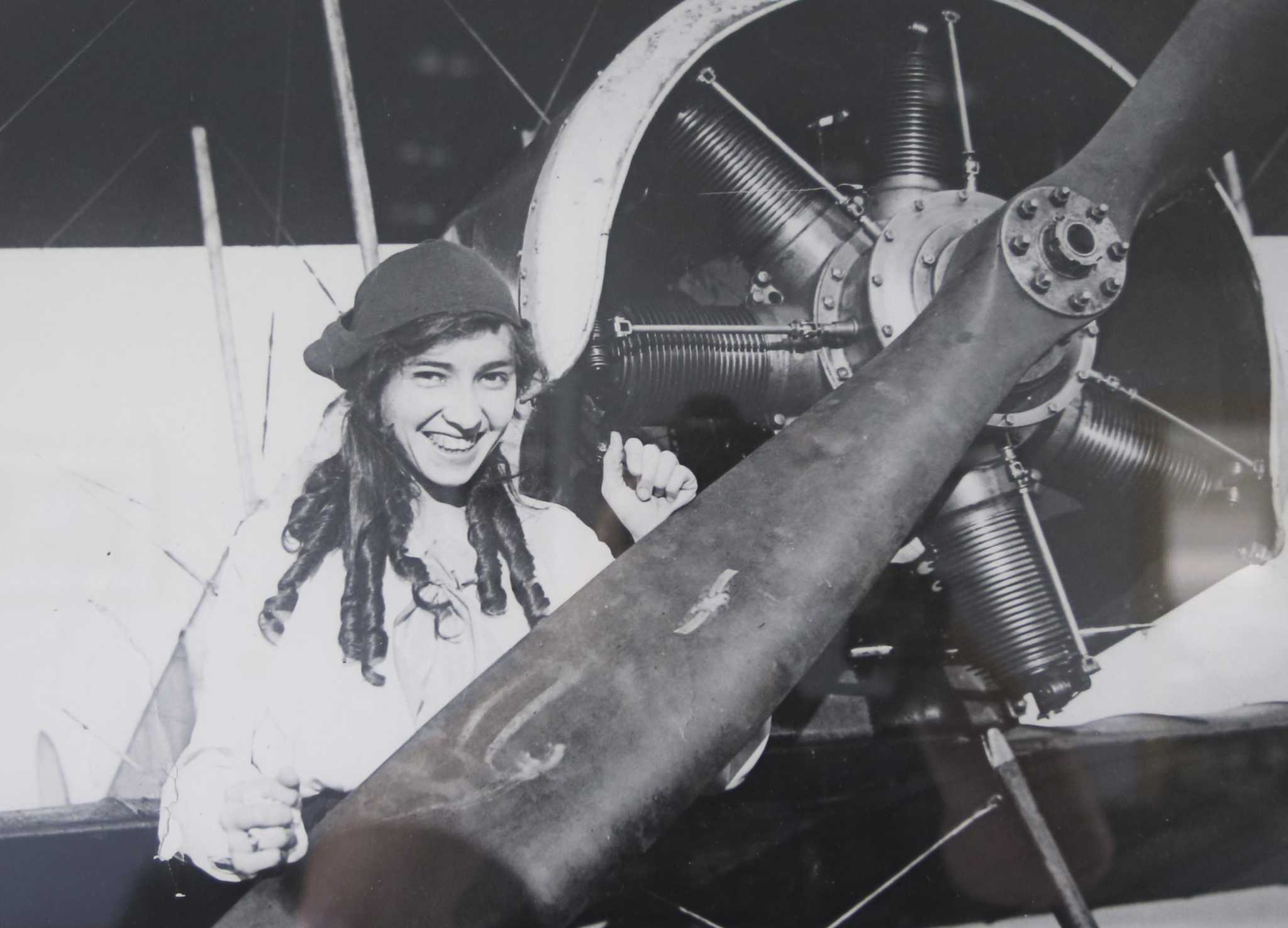 Katherine Stinson one of the greatest female aviators in history
