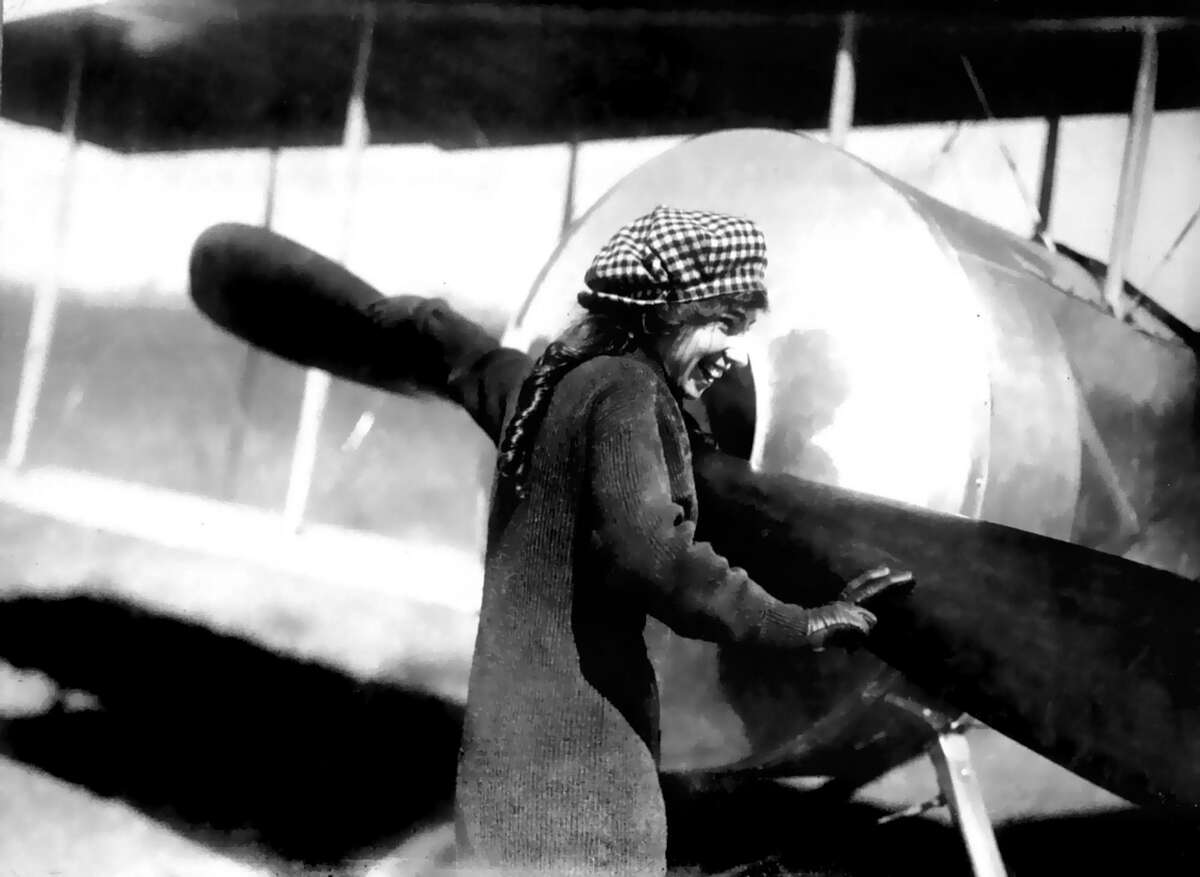 Katherine Stinson one of the greatest female aviators in history