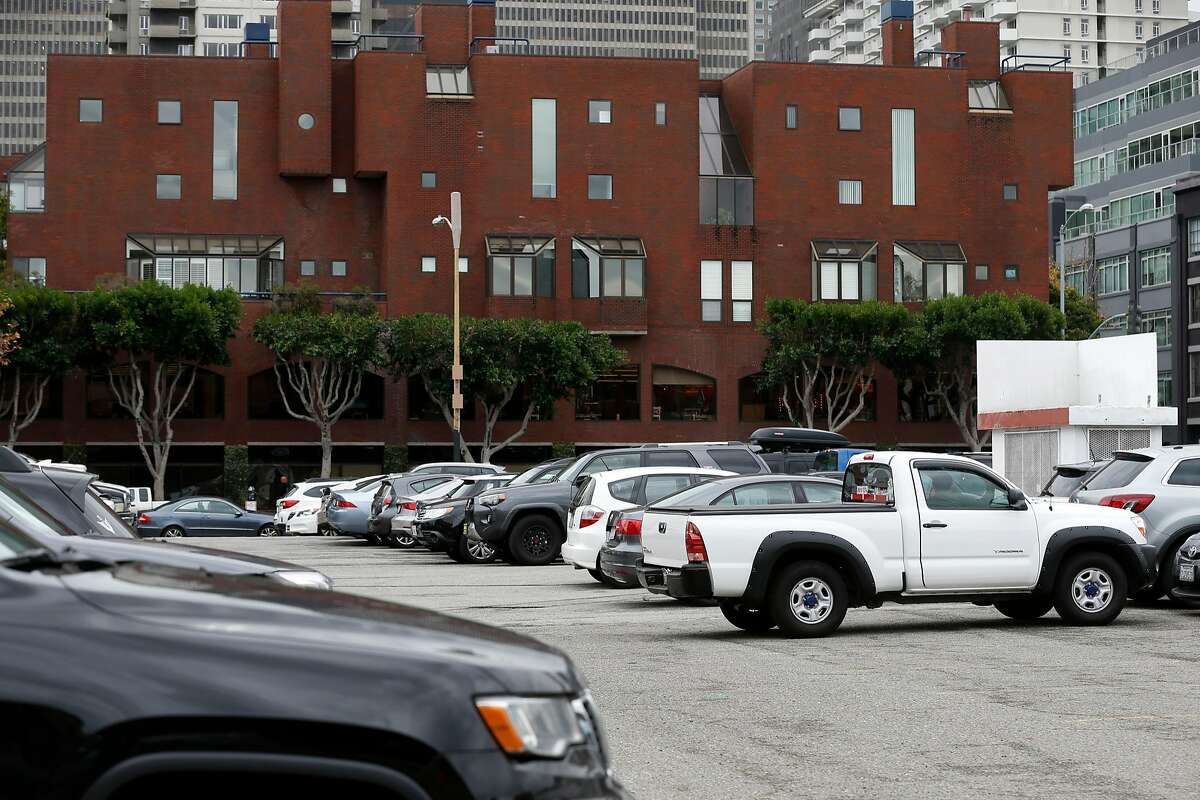 Vehicles are parked in a lot at Front Street and Broadway in San Francisco, Calif. on Wednesday, Nov. 15, 2017. Supervisor Aaron Peskin is floating an idea to open two homeless navigation centers at Pier 23 and on a parking lot at 88 Broadway.