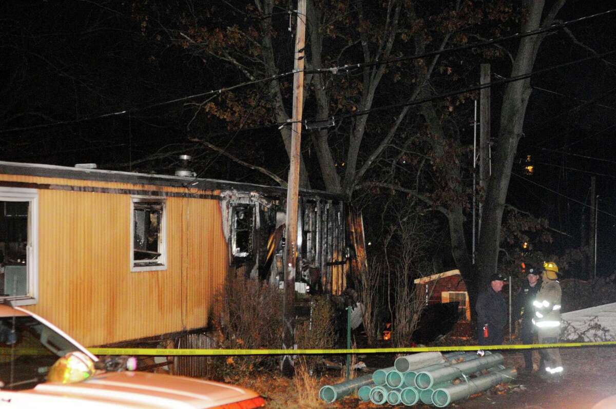 Police ID victim in Shelton mobile home fire