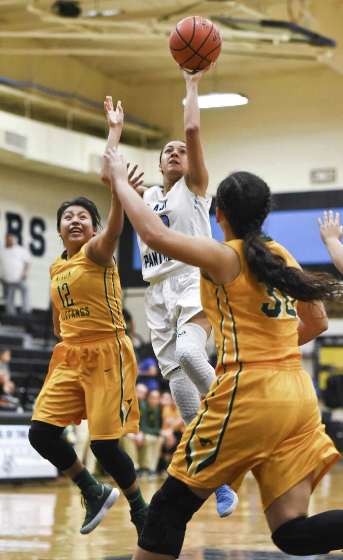 United South’s Karla Serna scored 12 points as the Lady Panthers used home court advantage to win the Border Olympics Girls’ Basketball Tournament Saturday. They defeated Nixon 64-43 for the championship.