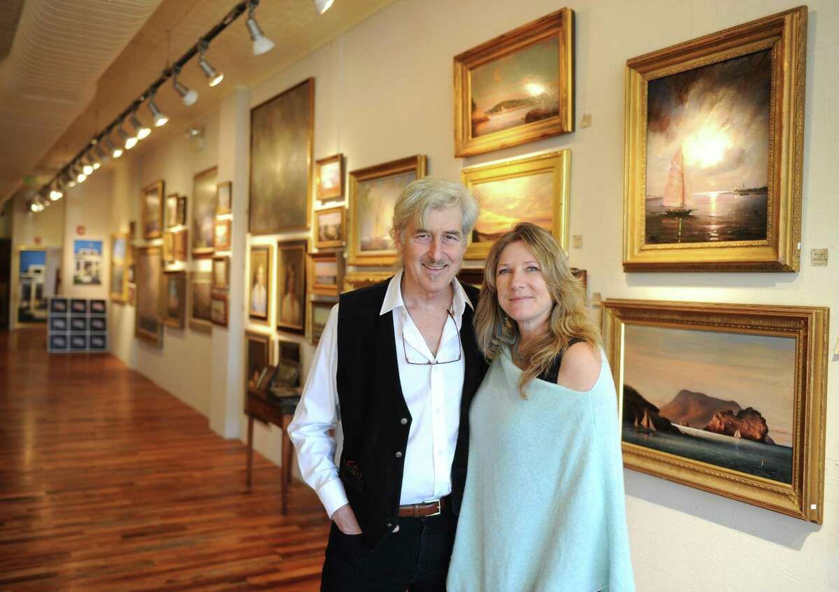 Local Artist Opens Greenwich Avenue Gallery