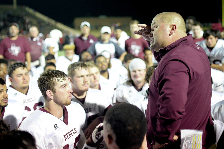 Hs Football Lee Vs Euless Trinity Midland Reporter Telegram