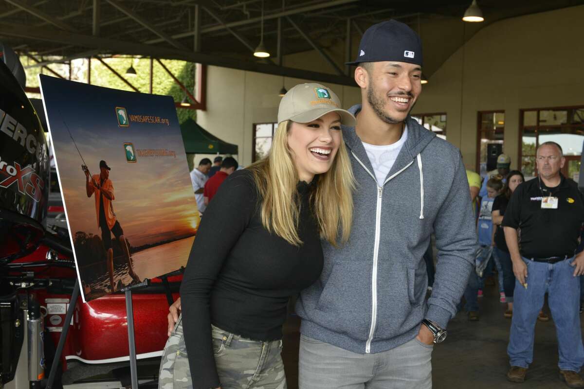 Who is Carlos Correa's wife, Daniella Correa Rodriguez?