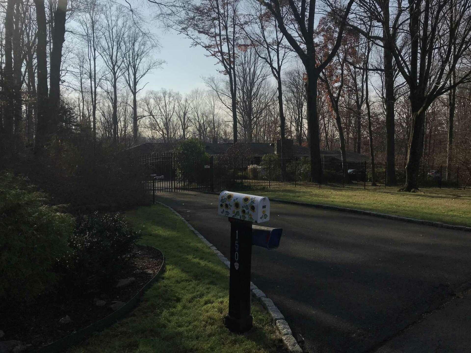 Police identify Stamford man found dead in Pound Ridge
