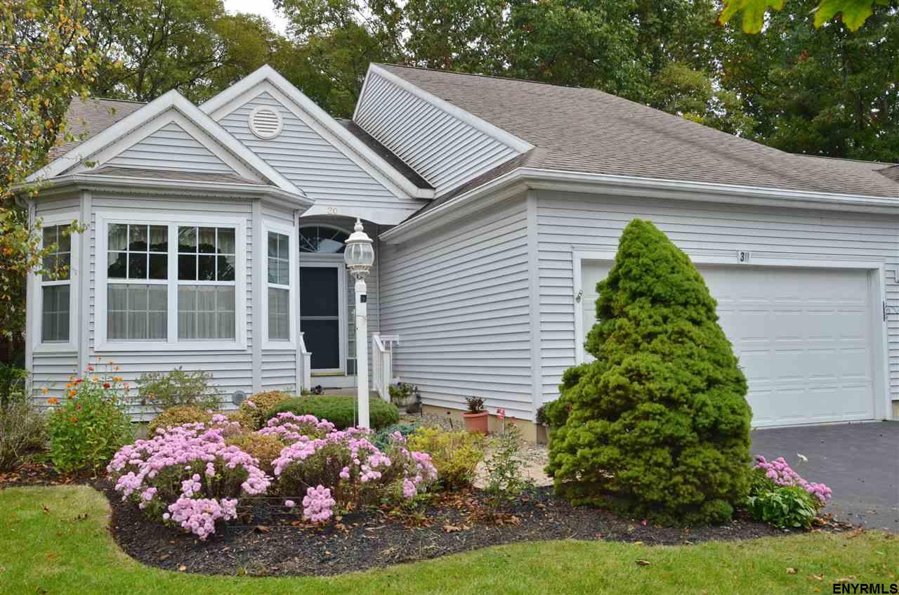 Photos 5 homes for sale for under 300K