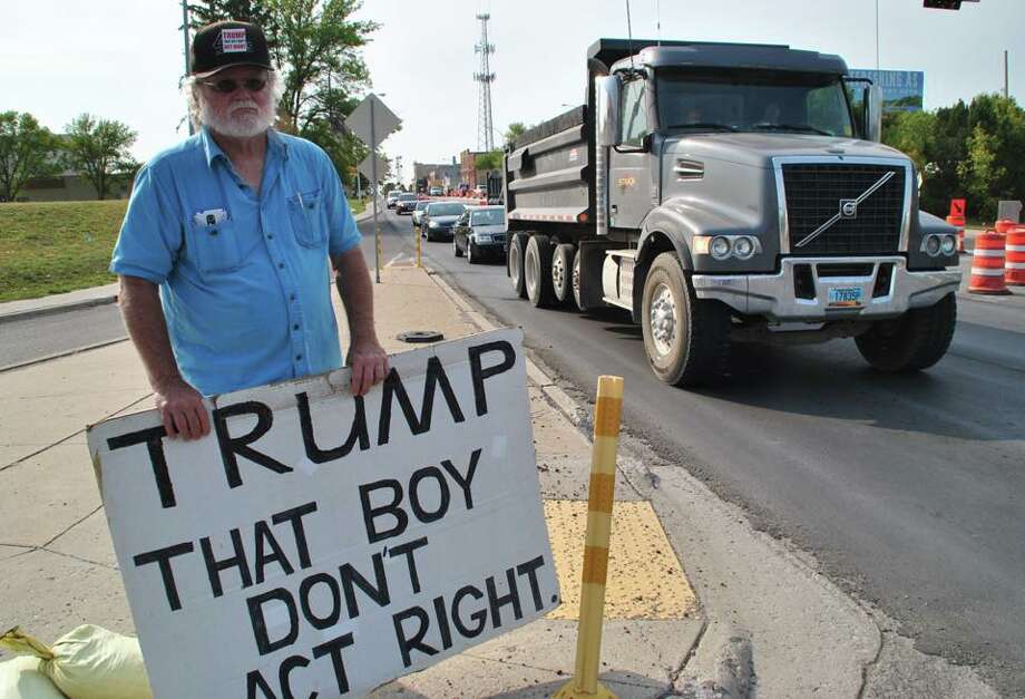 The Texas Man Behind One Of The Most Popular Anti Trump Signs In 2017 Houston Chronicle