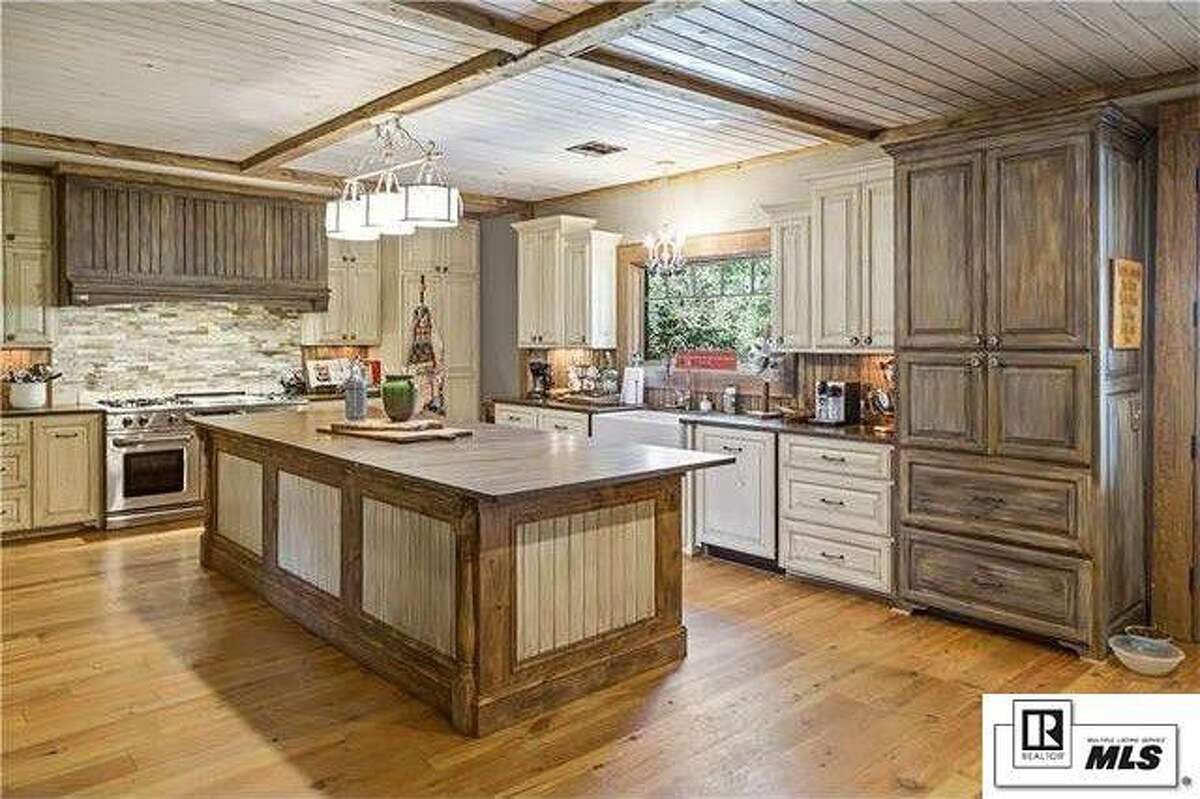 "Duck Dynasty's" Jep Robertson is selling his home in Louisiana