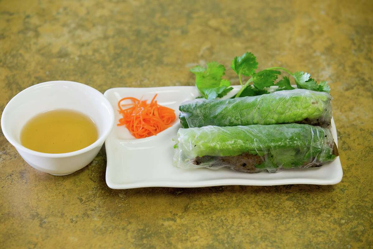Spring rolls at Bun Bo Hue Co Do