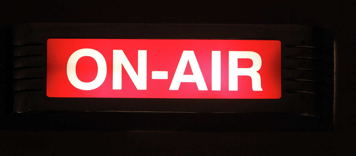FOR SALIFE - The ON-AIR sign is lit during the Super Soul Saturday radio show Saturday Feb. 27, 2009 at the KRTU studio on the Trinity University campus. (PHOTO BY EDWARD A. ORNELAS/eaornelas@express-news.net)