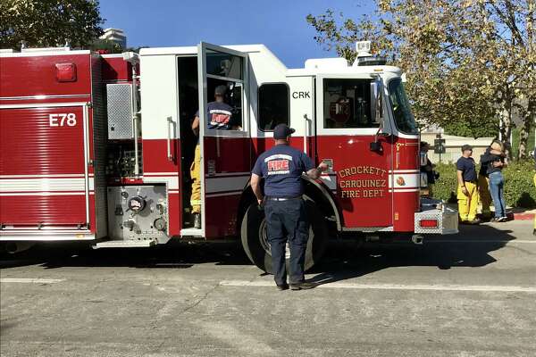 Fire Crews From Bay Area Beyond Leap Into Battle Against Blazes In LA   Gallery Medium 