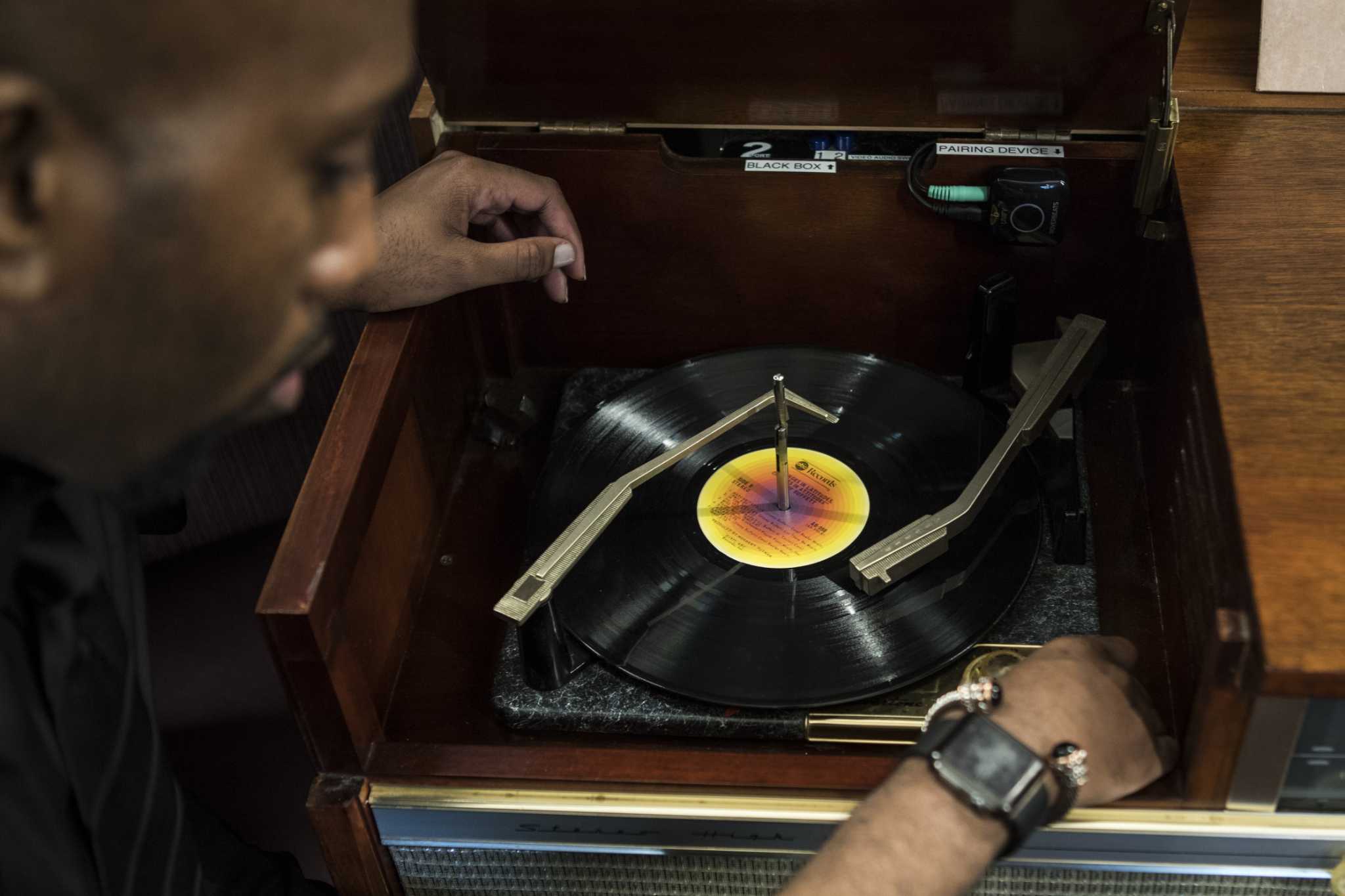 'Vinyl revival': Here are the best records stores across the Houston area, according to Yelp