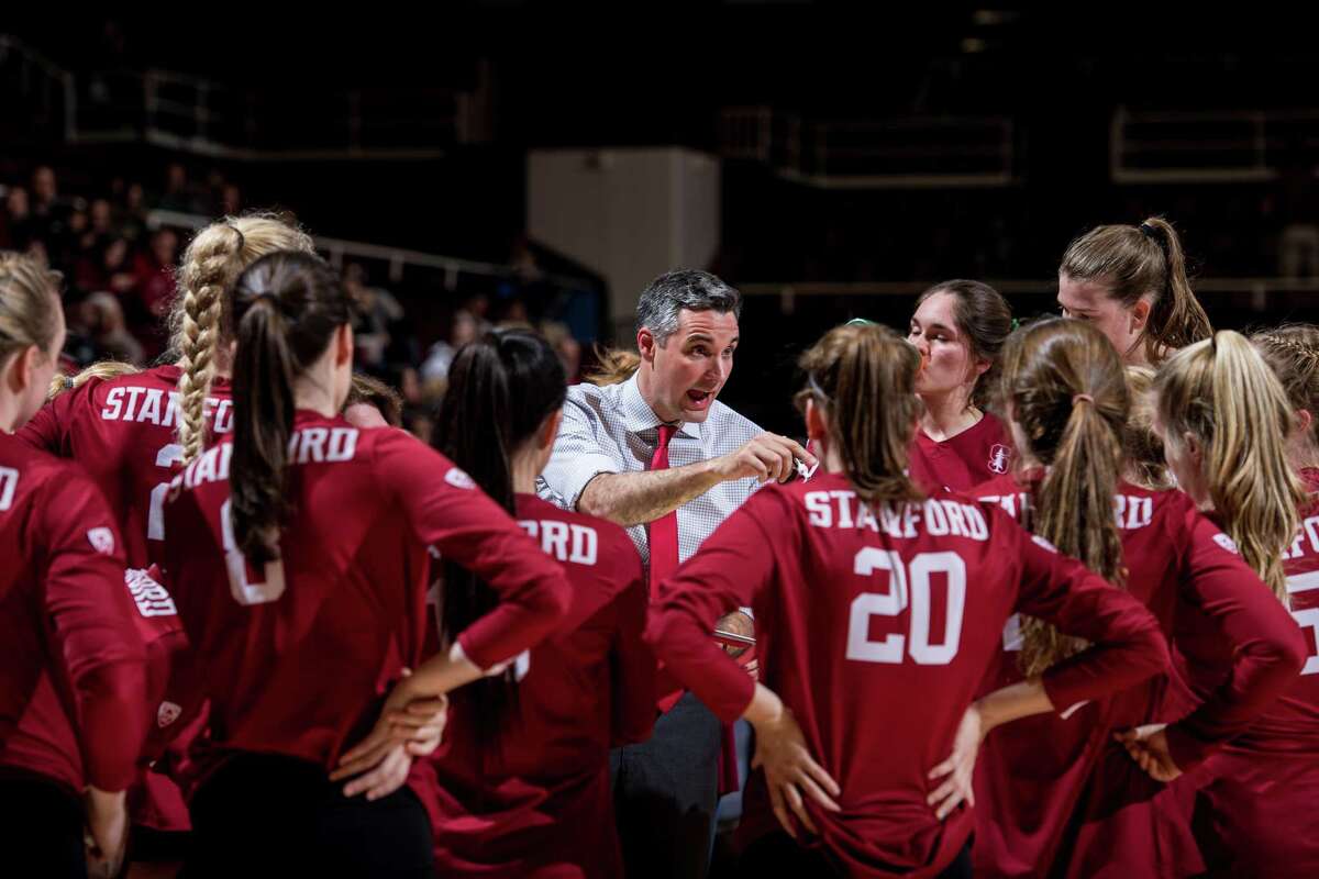 Stanford Women S Volleyball New Coach Had A Tough Act To Follow
