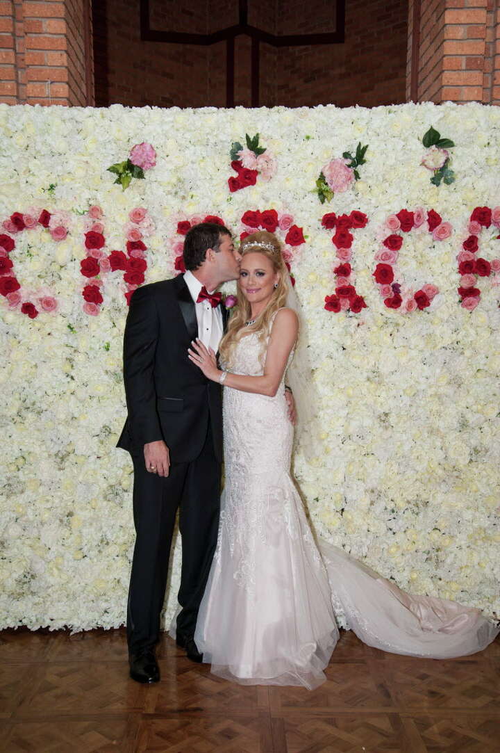 "Bachelor" star Erica Rose celebrates wedding with two reality star