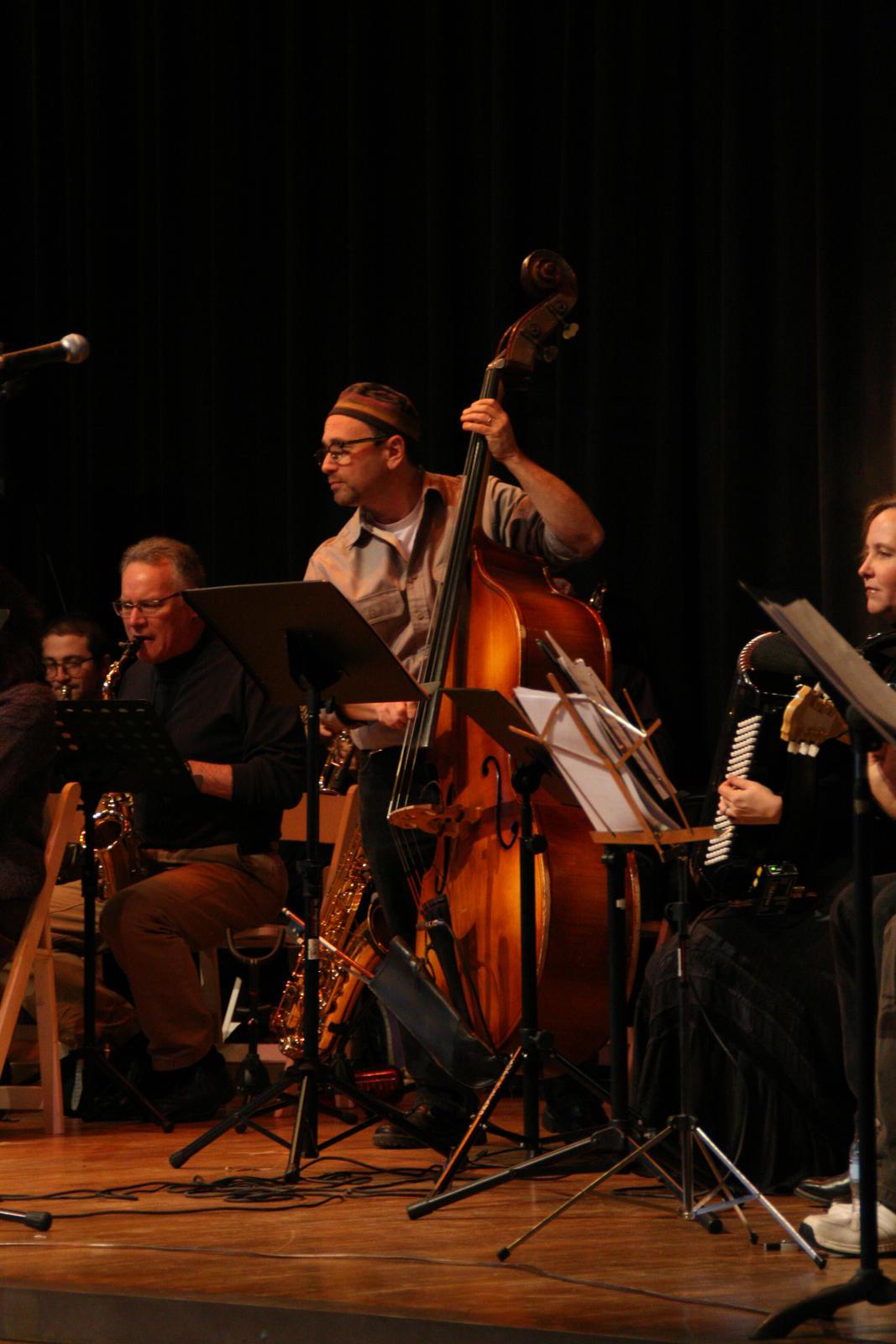 Celebrate 1st night of Hanukkah Dec. 12 with David Chevan & friends at ...