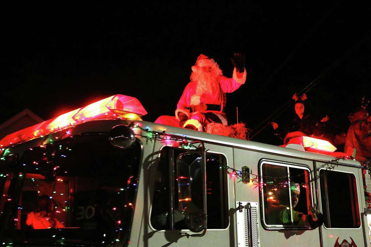 Dayton lights up the night with Christmas parade