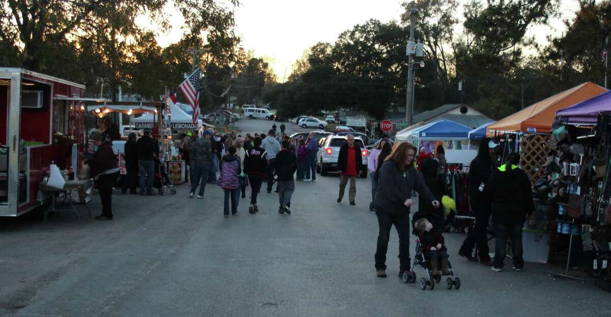 Christmas on the Square celebrated in Coldspring